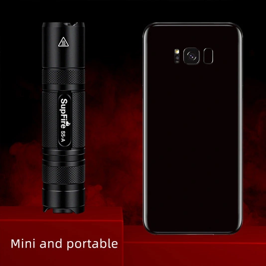 SUPERFIRE S5-A 300ルーメンミニ充電式戦術懐中電灯