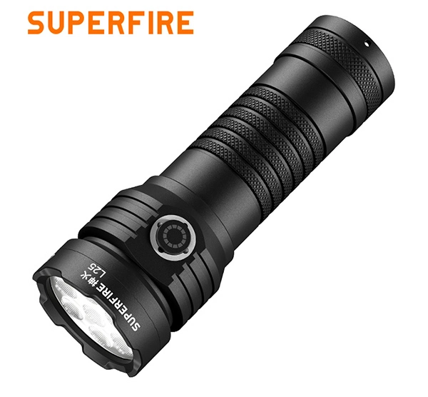 SUPERFIRE L25高Lumnes懐中電灯